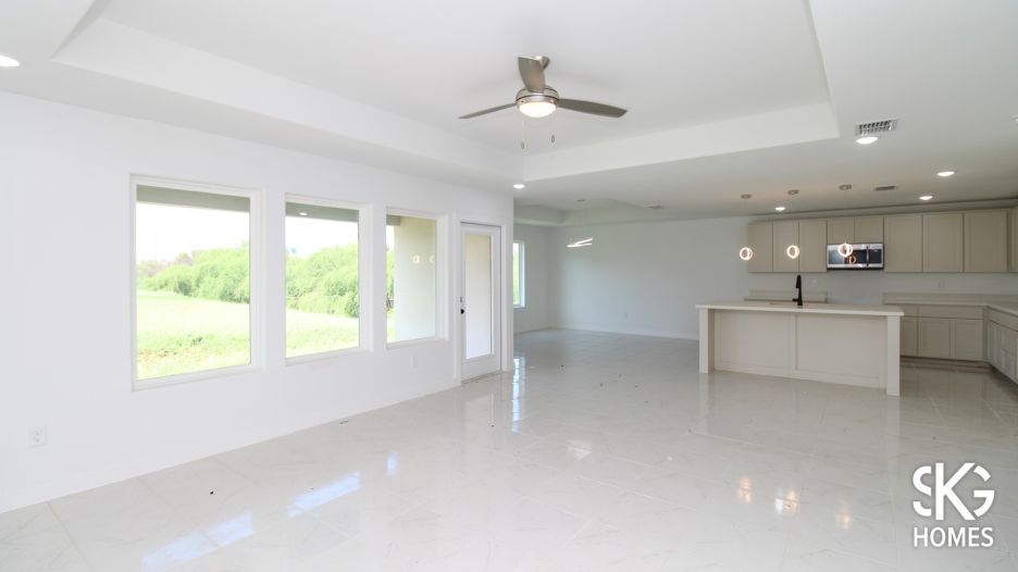 3301 Edmundo Lopez Dr gallery image