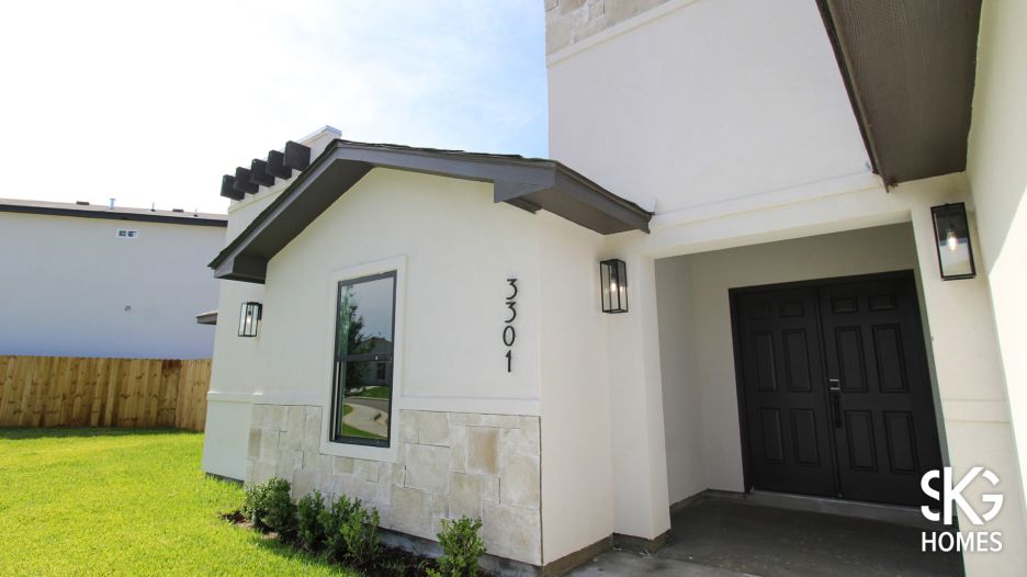 3301 Edmundo Lopez Dr gallery image