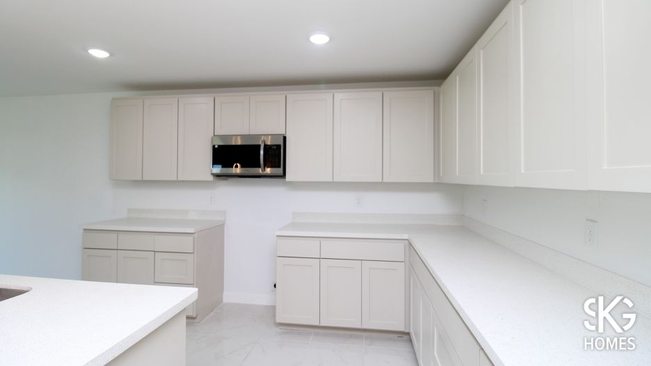3301 Edmundo Lopez Dr gallery image