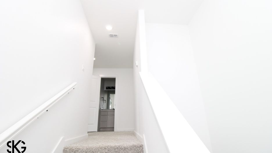 3306 Edmundo Lopez Dr gallery image