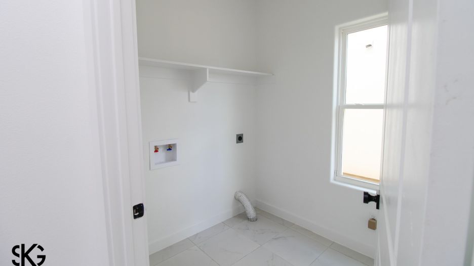 3306 Edmundo Lopez Dr gallery image