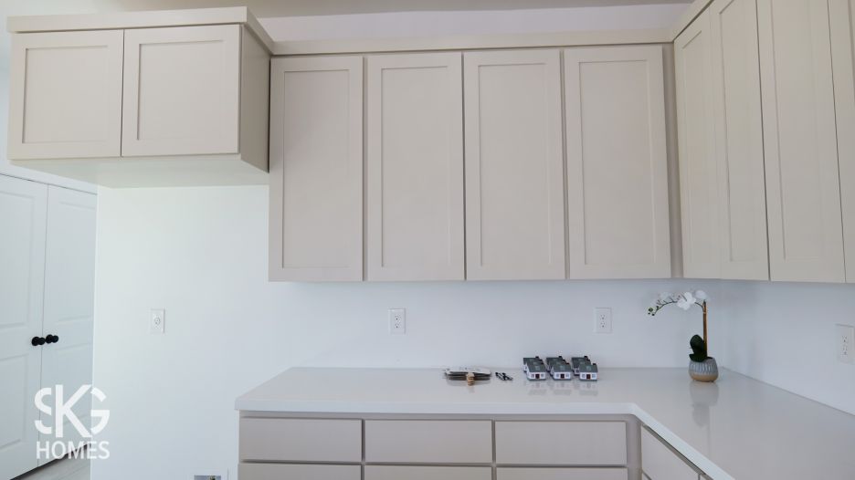Model B gallery image