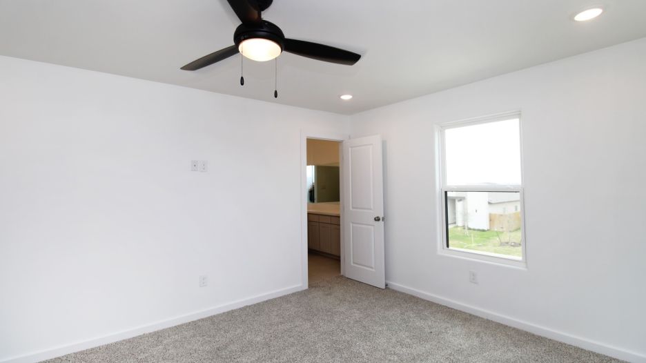 5711 Beefalo St. gallery image