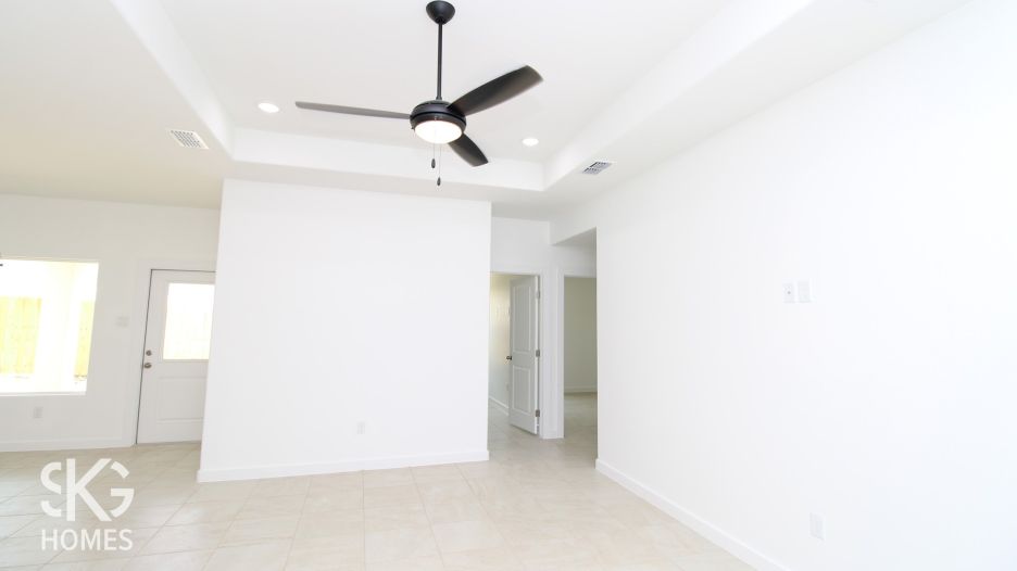 5715 Beefalo St. gallery image