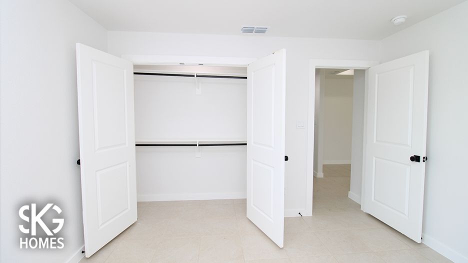 5105 Nispero Ln gallery image