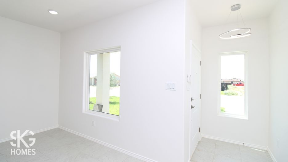 5211 Guanabana Dr. gallery image