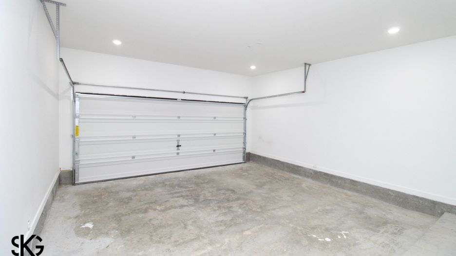 3302 Edmundo Lopez Dr gallery image