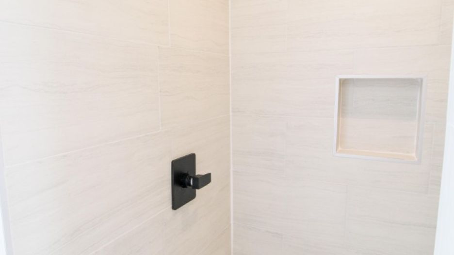 3302 Edmundo Lopez Dr gallery image