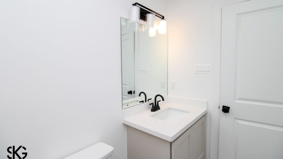 3302 Edmundo Lopez Dr gallery image