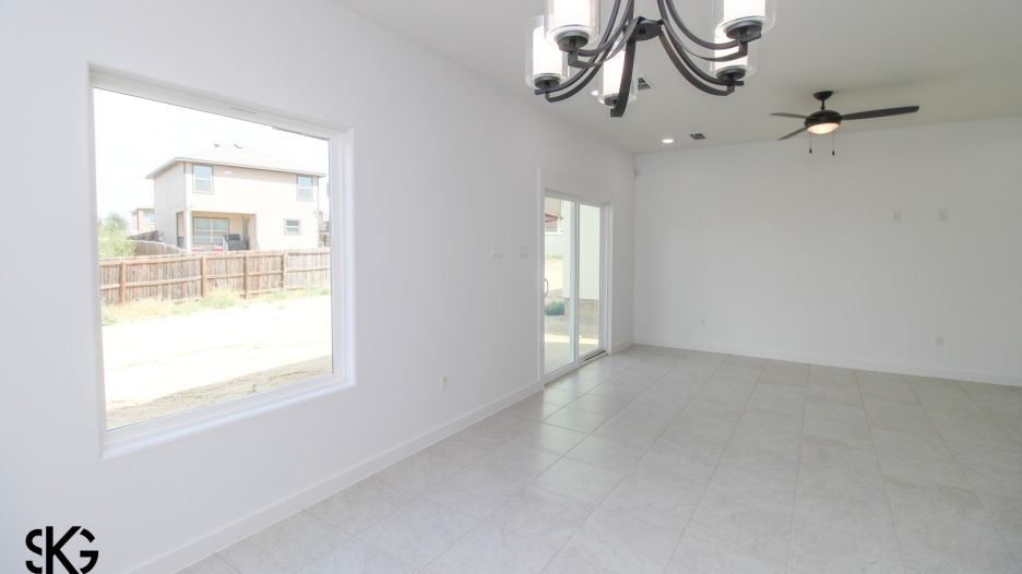 3302 Edmundo Lopez Dr gallery image