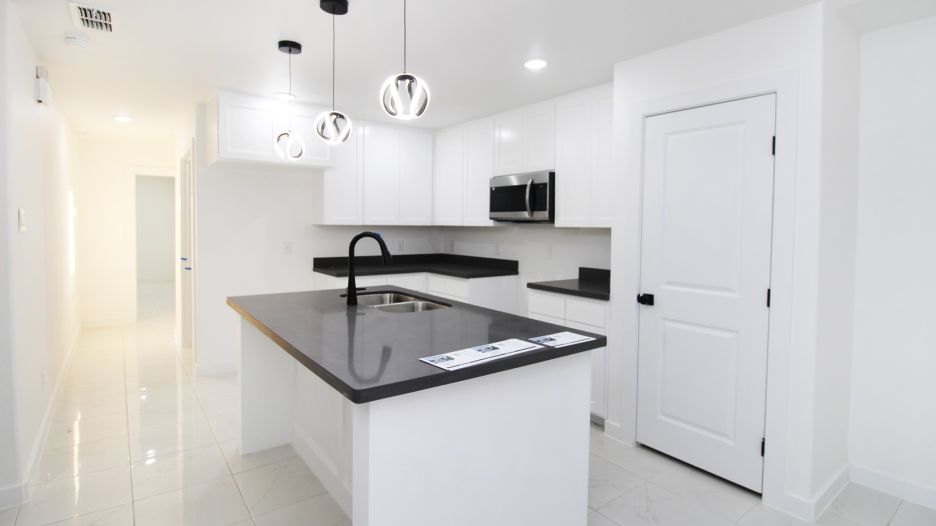 3407 Juan Novoa Dr. gallery image