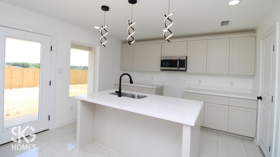 3417 Juan Novoa Dr. gallery image