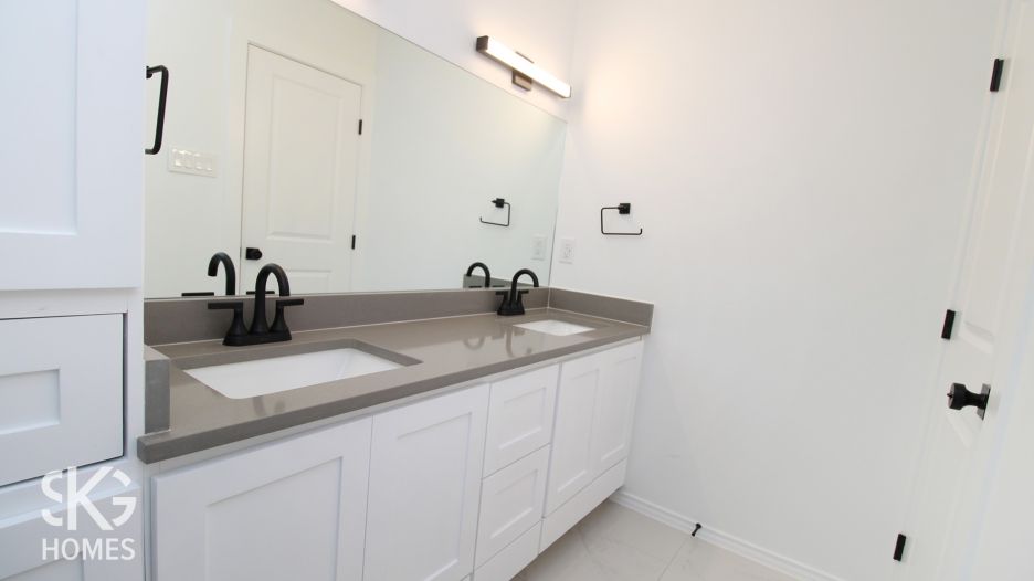 3605 Eduardo E. Hayes Dr. gallery image