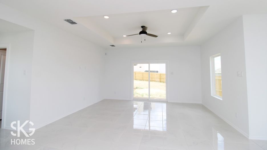 3605 Eduardo E. Hayes Dr. gallery image