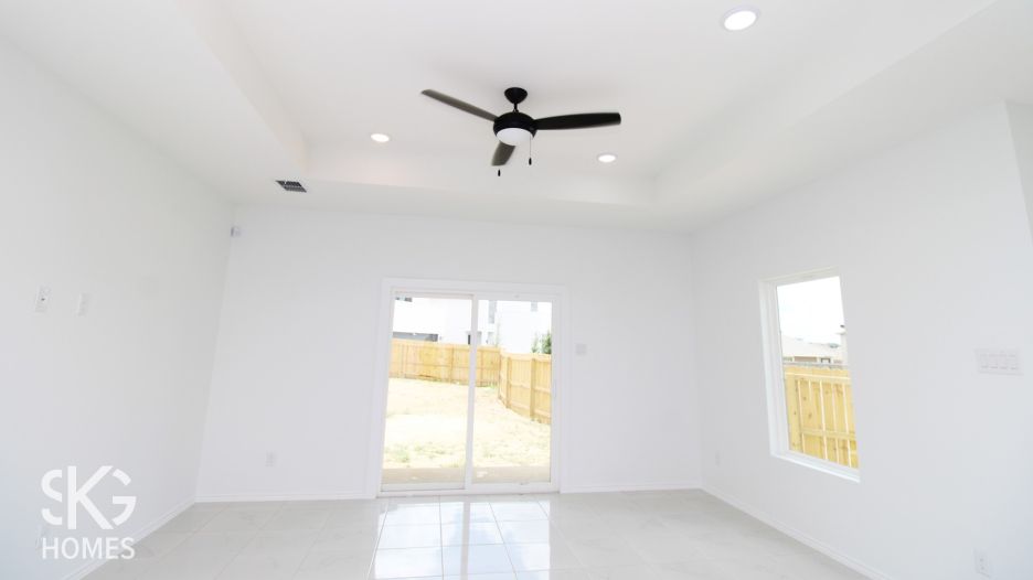 3605 Eduardo E. Hayes Dr. gallery image