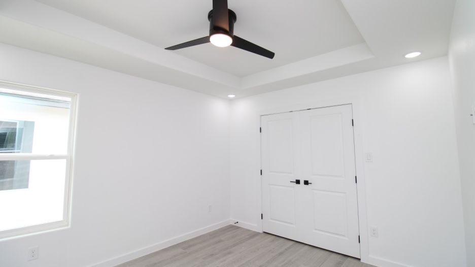 1015 Black Cherry Dr gallery image