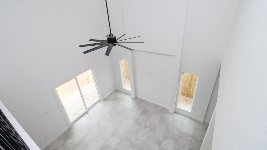 1015 Black Cherry Dr gallery image