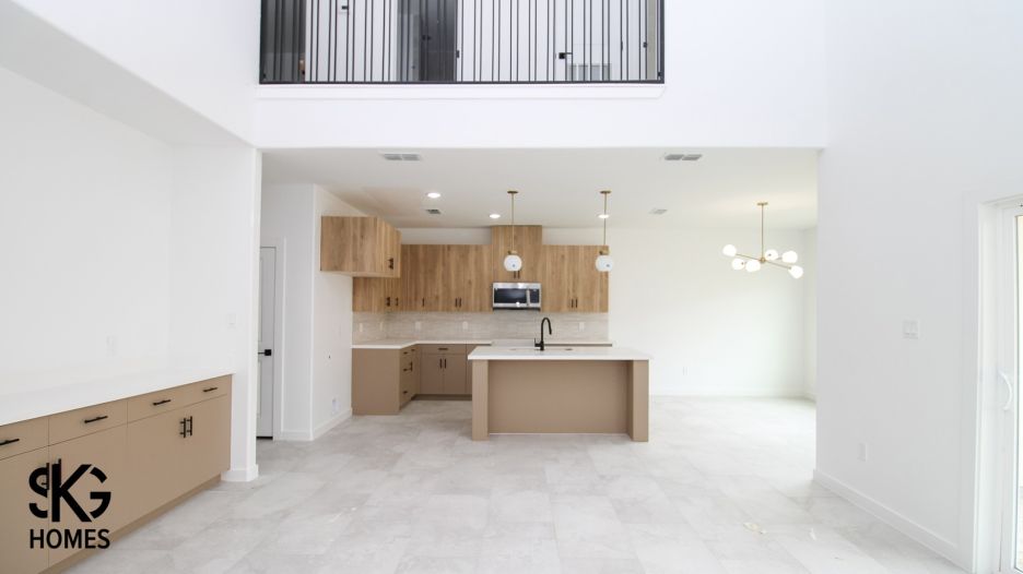 1806 Blue Oak Dr gallery image