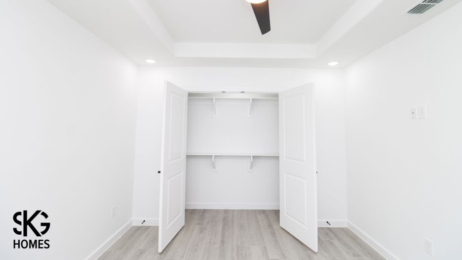 1806 Blue Oak Dr gallery image