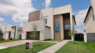 3812 Sun Valley Dr. property image