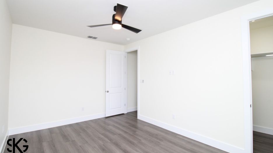 3812 Sun Valley Dr. gallery image