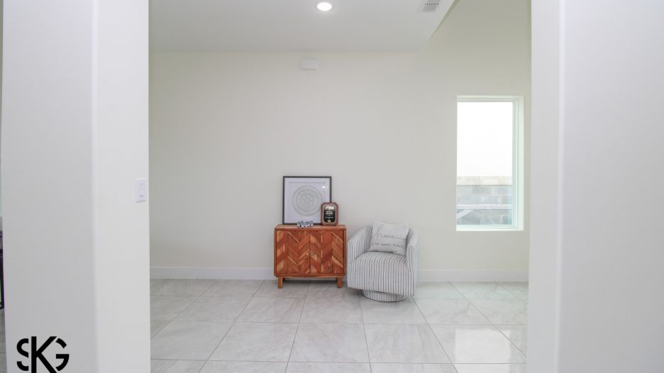 3812 Sun Valley Dr. gallery image