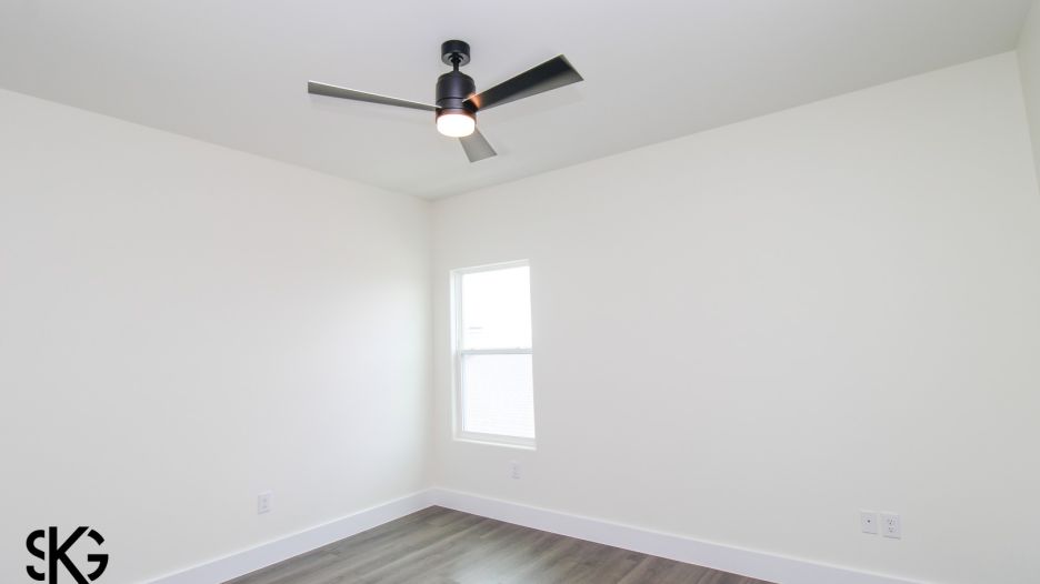 3812 Sun Valley Dr. gallery image