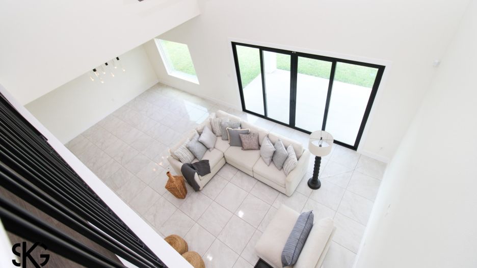 3812 Sun Valley Dr. gallery image