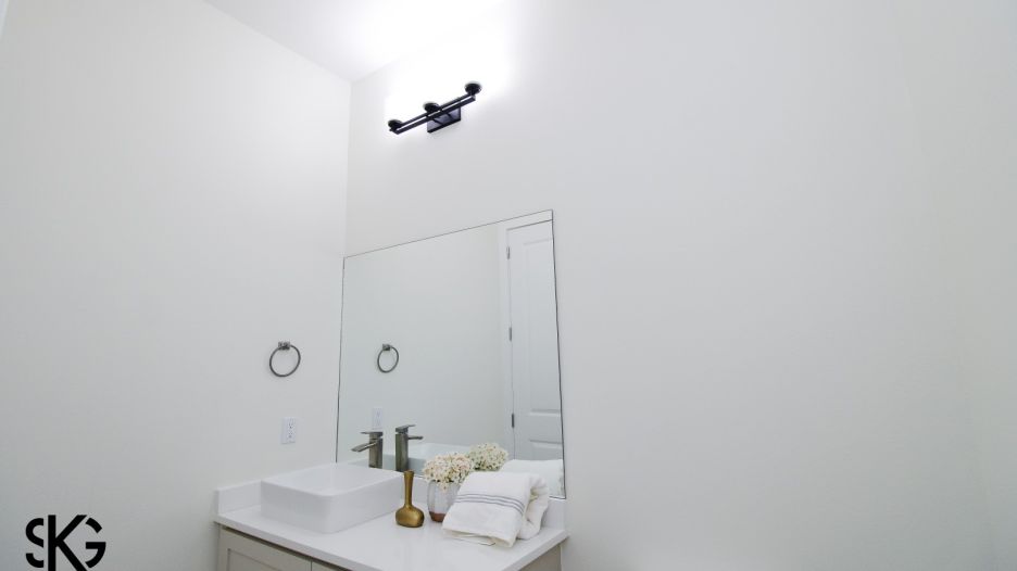 3812 Sun Valley Dr. gallery image