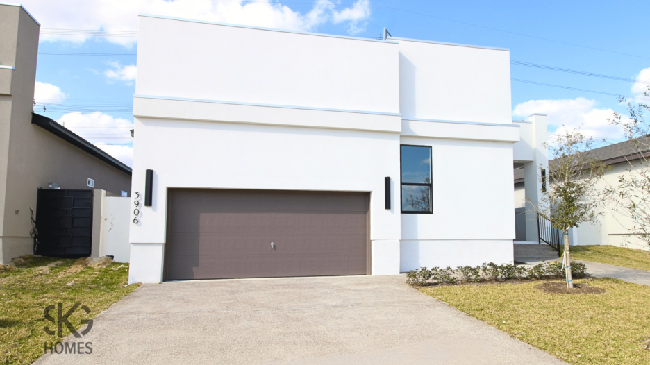 3906 Sun Valley Dr. gallery image