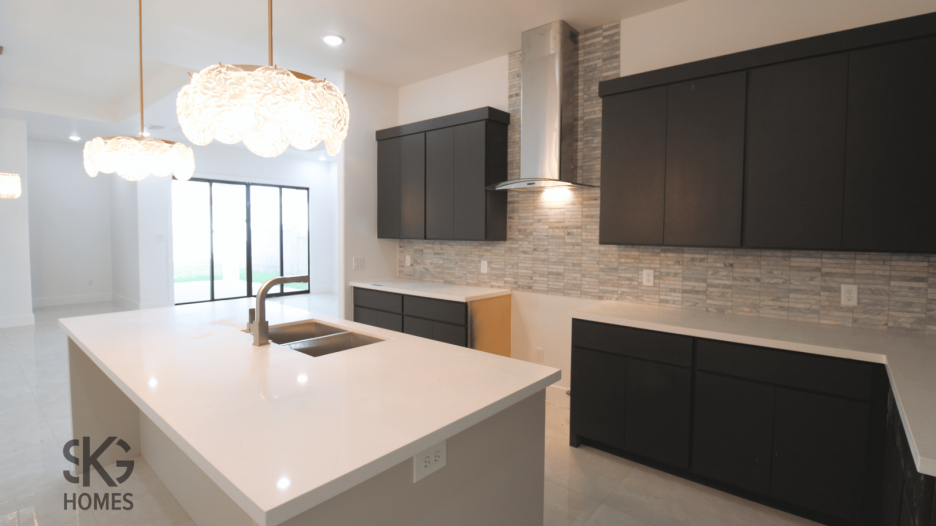 3906 Sun Valley Dr. gallery image