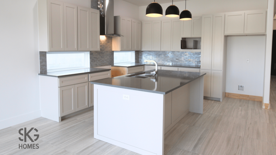 3908 Sun Valley Dr gallery image