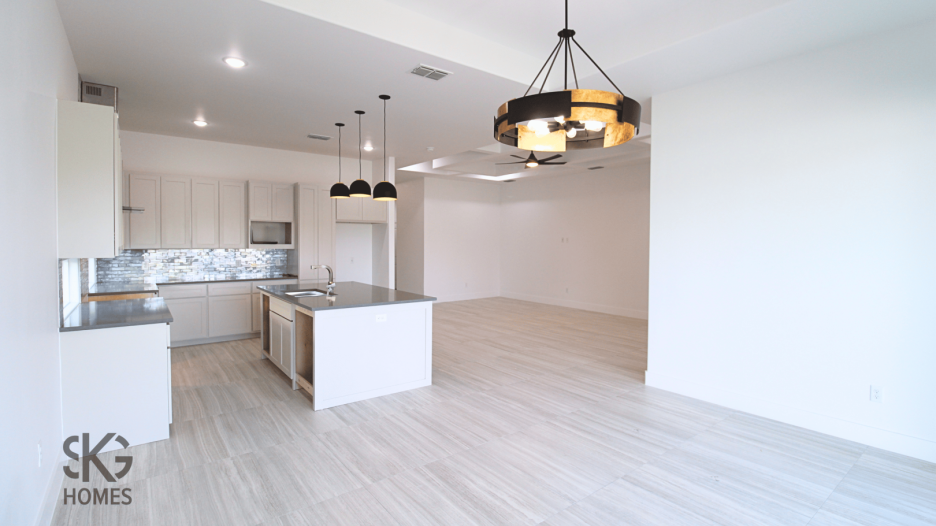 3908 Sun Valley Dr gallery image