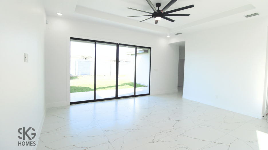 3910 Sun Valley Dr. gallery image