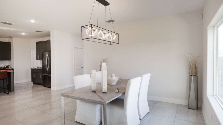 3926 Sun Valley Dr gallery image