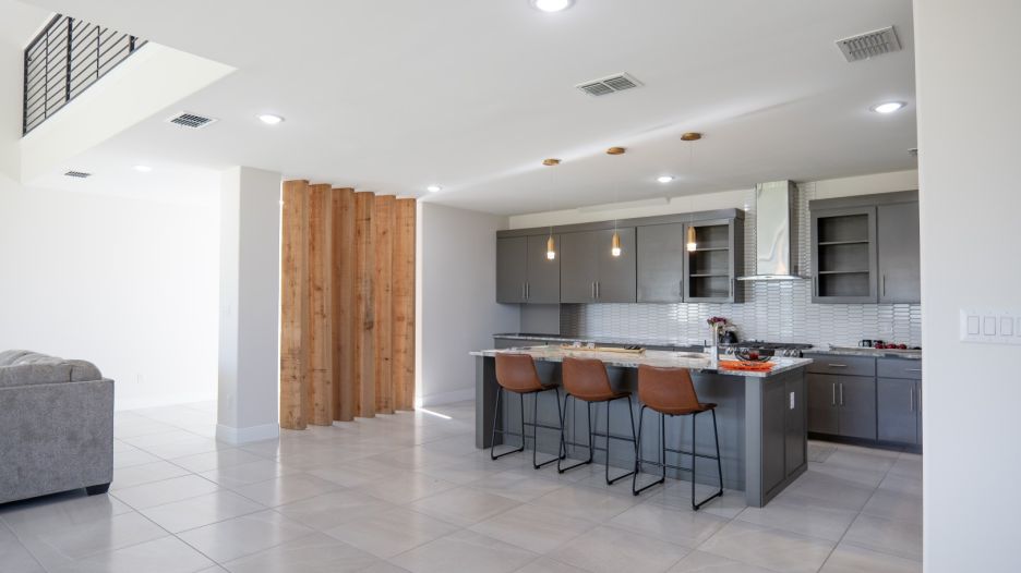 3926 Sun Valley Dr gallery image