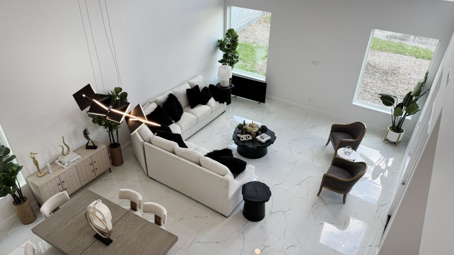 4013 Sun Valley Dr. gallery image