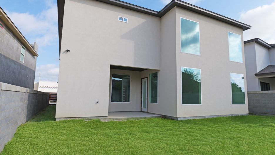 4013 Sun Valley Dr. gallery image