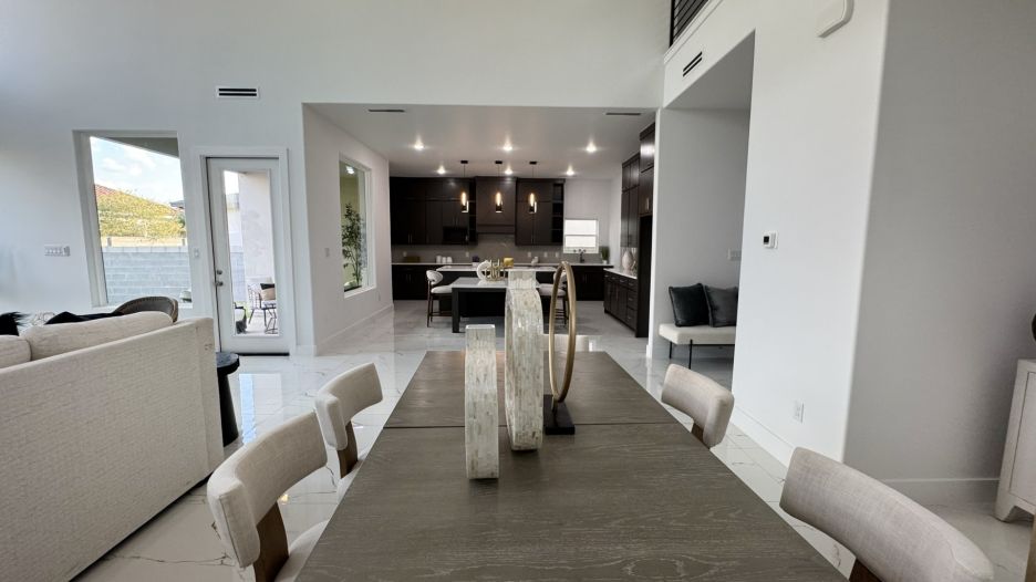 4013 Sun Valley Dr. gallery image