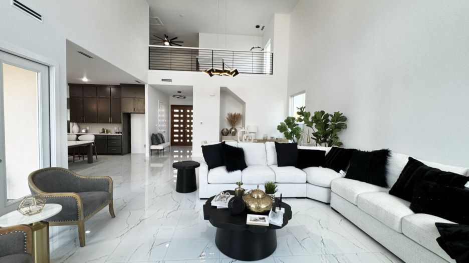 4013 Sun Valley Dr. gallery image