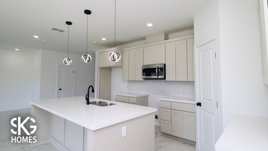5405 Beefmasters Dr gallery image