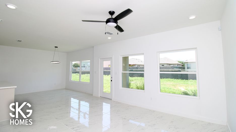 5405 Beefmasters Dr gallery image