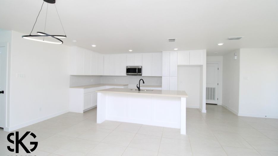 5404 Beefmasters Dr gallery image