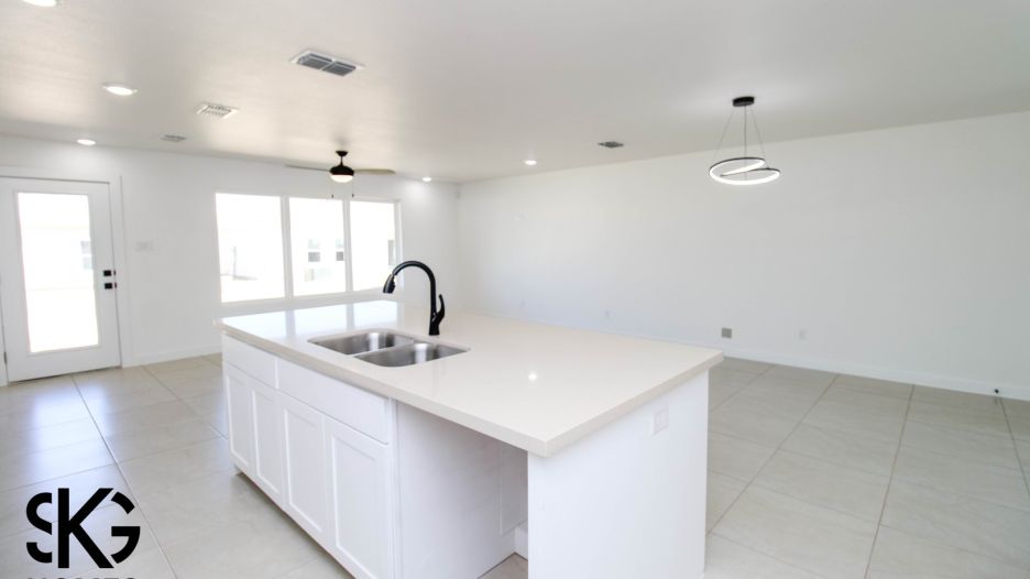 5404 Beefmasters Dr gallery image