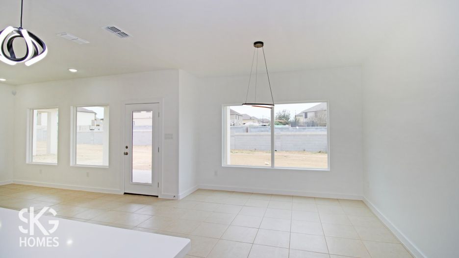 5415 Beefmasters  Dr. gallery image