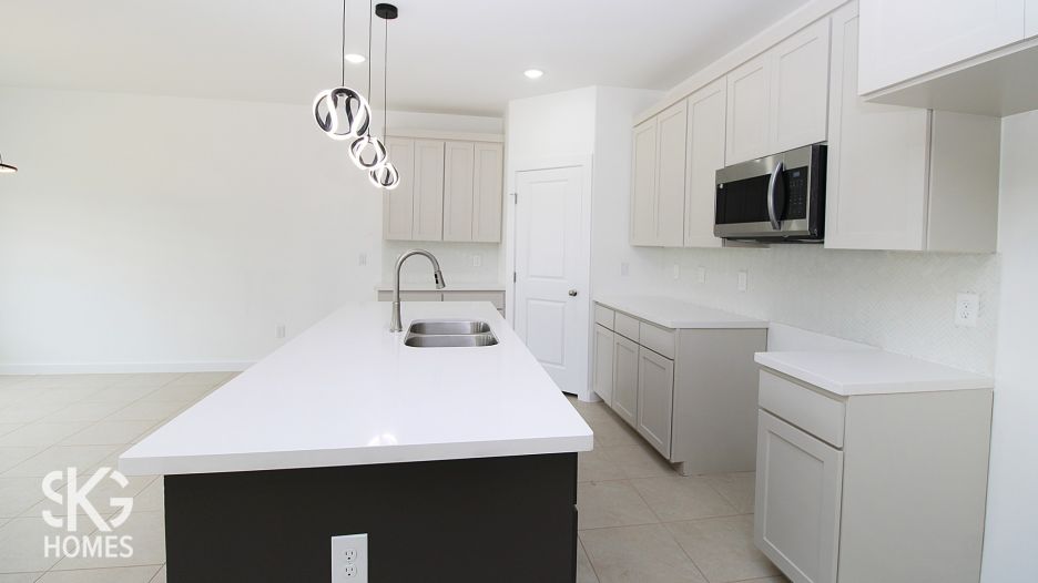 5415 Beefmasters  Dr. gallery image